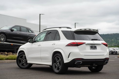Used 2025 Mercedes-Benz GLE 350 4MATIC image 11