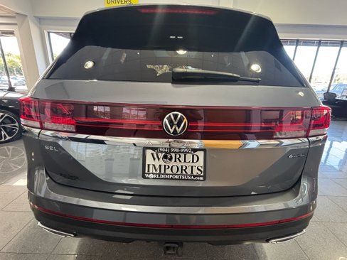 Used 2024 Volkswagen Atlas SEL image 7