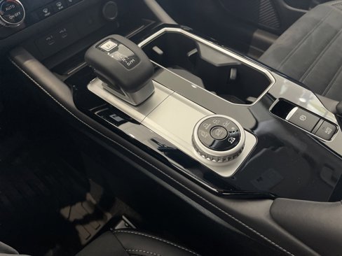 New 2025 Mitsubishi Outlander Trail Edition image 25