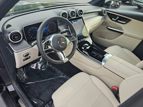 Certified 2025 Mercedes-Benz GLC 300 4MATIC image 15