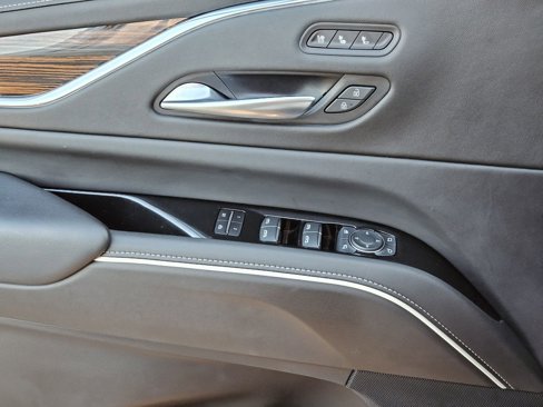 Certified 2024 Cadillac Escalade Premium Luxury image 32