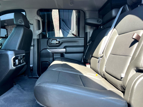 Used 2021 Chevrolet Silverado 2500 LTZ w/ LTZ Plus Package image 13