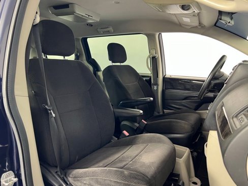 Used 2013 Dodge Grand Caravan SE image 14