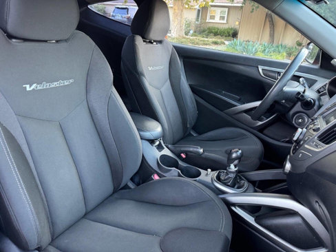 Used 2012 Hyundai Veloster image 10