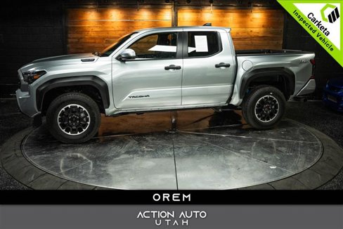 Used 2025 Toyota Tacoma TRD Off-Road image 1