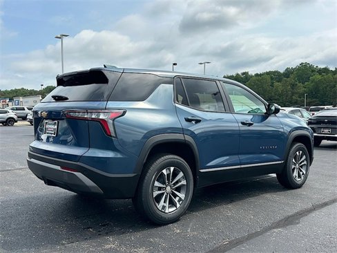 New 2026 Chevrolet Equinox LT w/ Convenience Package II image 8