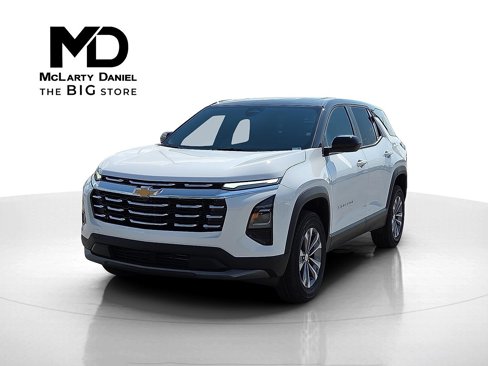 New 2026 Chevrolet Equinox LT w/ Convenience Package II image 2