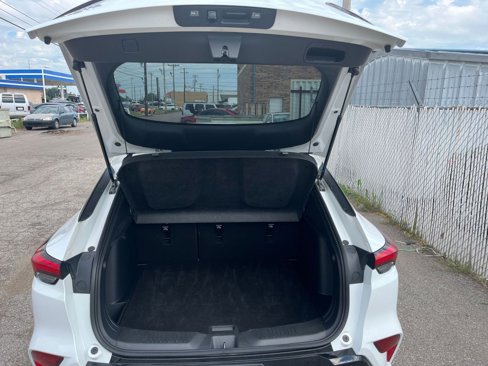 Used 2025 Buick Envista Sport Touring image 30