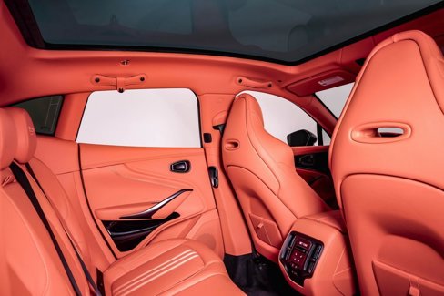 New 2025 Aston Martin DBX 707 image 15