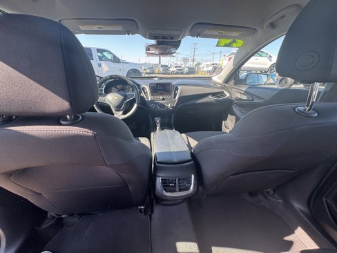 Used 2024 Chevrolet Malibu LT image 16
