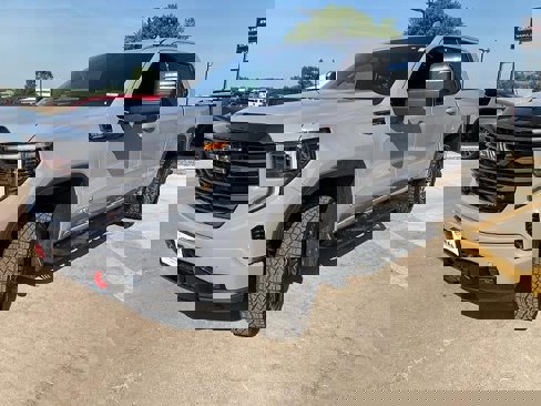 Used 2025 GMC Sierra 1500 AT4 w/ AT4 Premium Package image 8