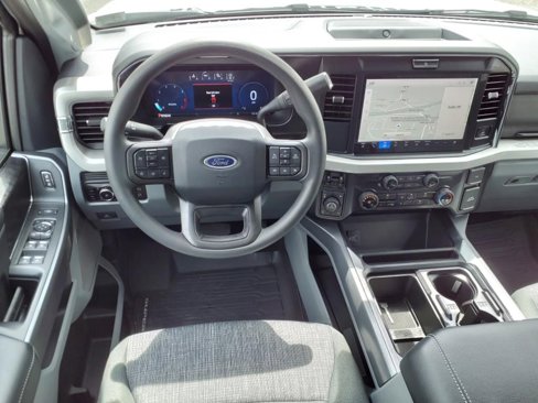 New 2025 Ford F250 XLT w/ Black Appearance Package image 8