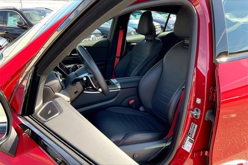 New 2025 Mercedes-Benz GLC 43 AMG 4MATIC Coupe image 9