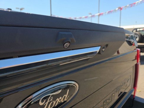 Used 2022 Ford F350 Lariat w/ Tremor Off-Road Package image 11