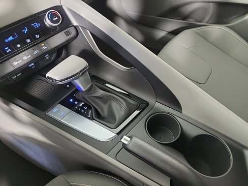 New 2025 Hyundai Elantra Sport image 24
