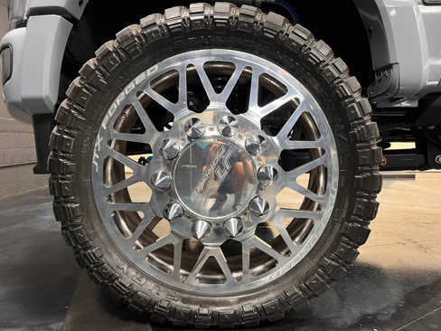 Used 2024 Ford F450 Limited w/ FX4 Off-Road Package image 23