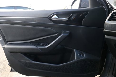 Used 2019 Volkswagen Jetta GLI Autobahn image 46
