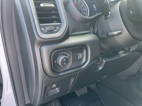 New 2026 RAM 1500 Classic Warlock image 22