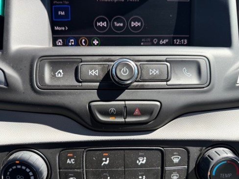 Used 2024 GMC Terrain SLE image 22