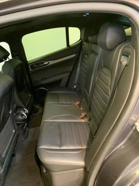 Used 2023 Alfa Romeo Stelvio Veloce image 40
