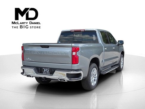 New 2026 Chevrolet Silverado 1500 LTZ w/ LTZ Premium Package image 5