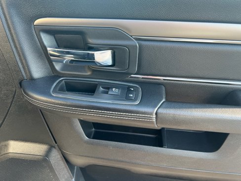 Used 2018 RAM 1500 Sport w/ Sport Premium Group image 12