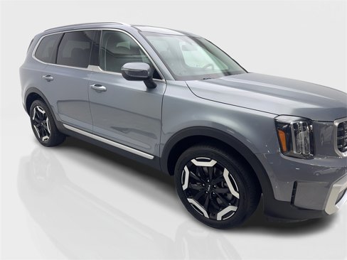 Used 2025 Kia Telluride S image 12