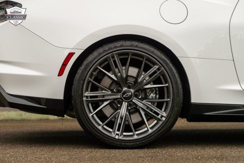 Used 2023 Chevrolet Camaro ZL1 image 72