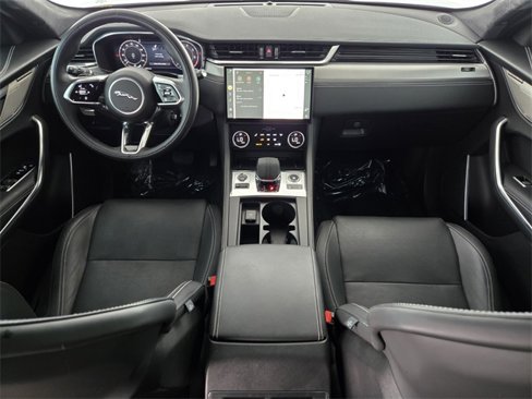 Certified 2024 Jaguar F-PACE R-Dynamic S image 4
