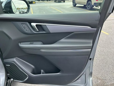 New 2026 Buick Enclave Sport Touring w/ Power Package image 18