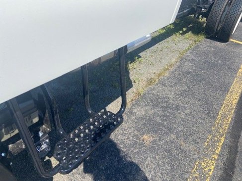 New 2025 Chevrolet Low Cab Forward image 8