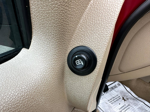 Used 2010 Ford Explorer Eddie Bauer image 22