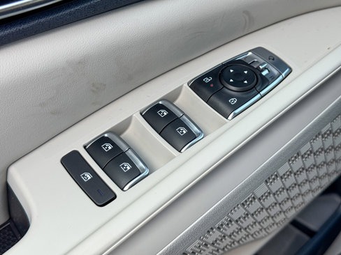 New 2026 Kia Carnival EX image 39