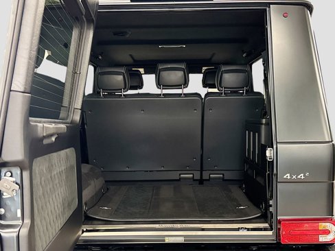 Used 2017 Mercedes-Benz G 550 Squared image 24