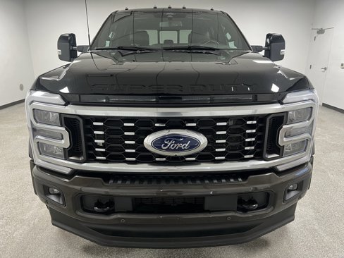 Used 2024 Ford F450 King Ranch image 3