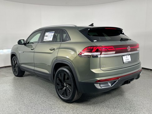 New 2025 Volkswagen Atlas Cross Sport SE image 6