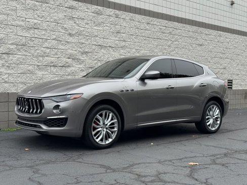 Used 2022 Maserati Levante GT image 12