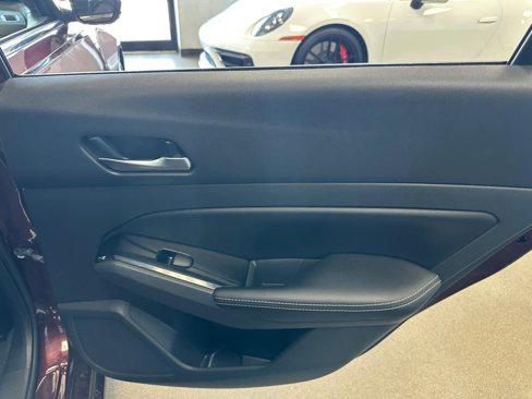 Used 2023 Nissan Altima 2.5 SL image 32