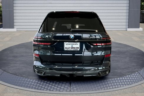 New 2026 BMW X7 xDrive40i w/ M Sport Package image 5