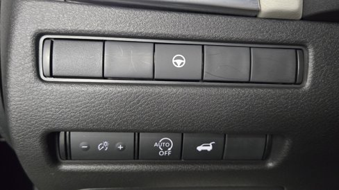 Used 2023 Nissan Rogue SL w/ SL Premium Package image 21
