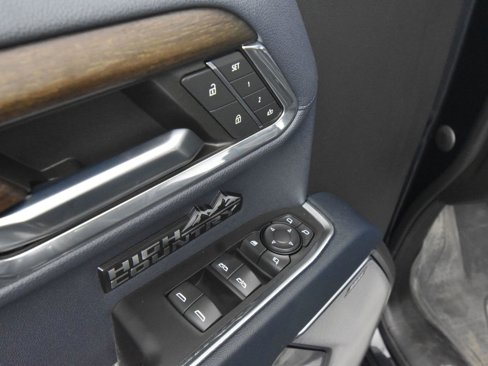 Used 2024 Chevrolet Silverado 1500 High Country image 21