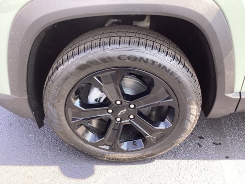 New 2026 Chevrolet Equinox LT w/ Convenience Package II image 10
