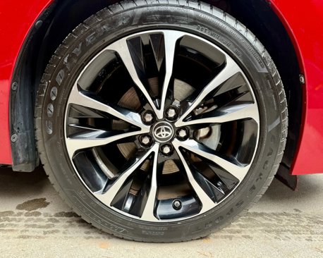 Used 2018 Toyota Corolla SE image 27