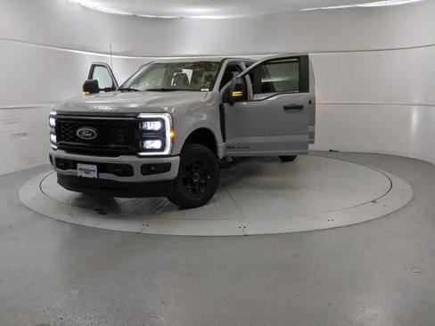 New 2026 Ford F250 XL image 12