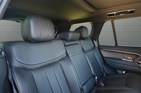 Used 2023 Land Rover Range Rover SE image 36