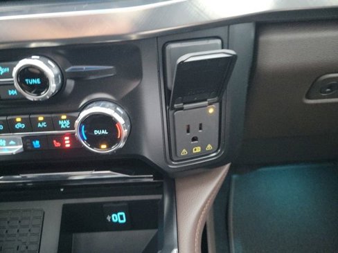 New 2026 Ford F350 4x4 Crew Cab Super Duty image 16
