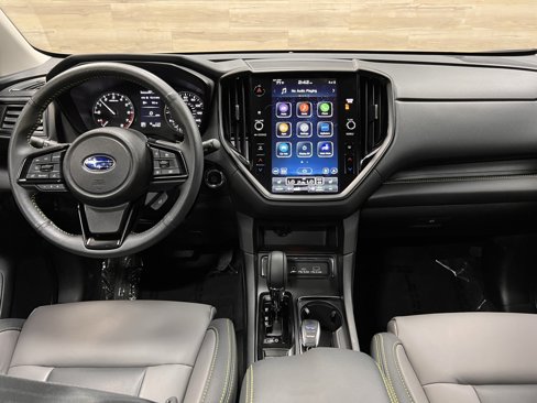 Used 2025 Subaru Ascent Onyx Edition image 2