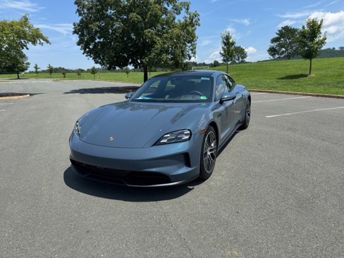 New 2025 Porsche Taycan image 1