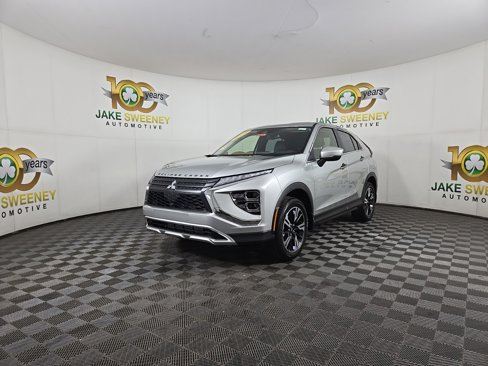 New 2025 Mitsubishi Eclipse Cross SE image 3