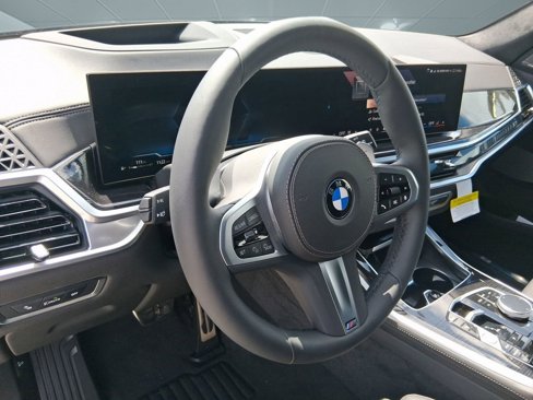 New 2026 BMW X7 xDrive40i w/ M Sport Package image 4